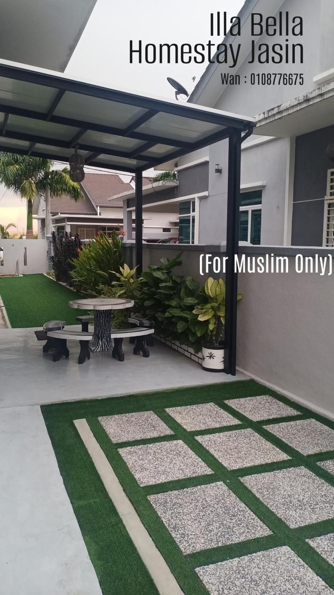 Illa Bella Homestay Jasin Exterior photo